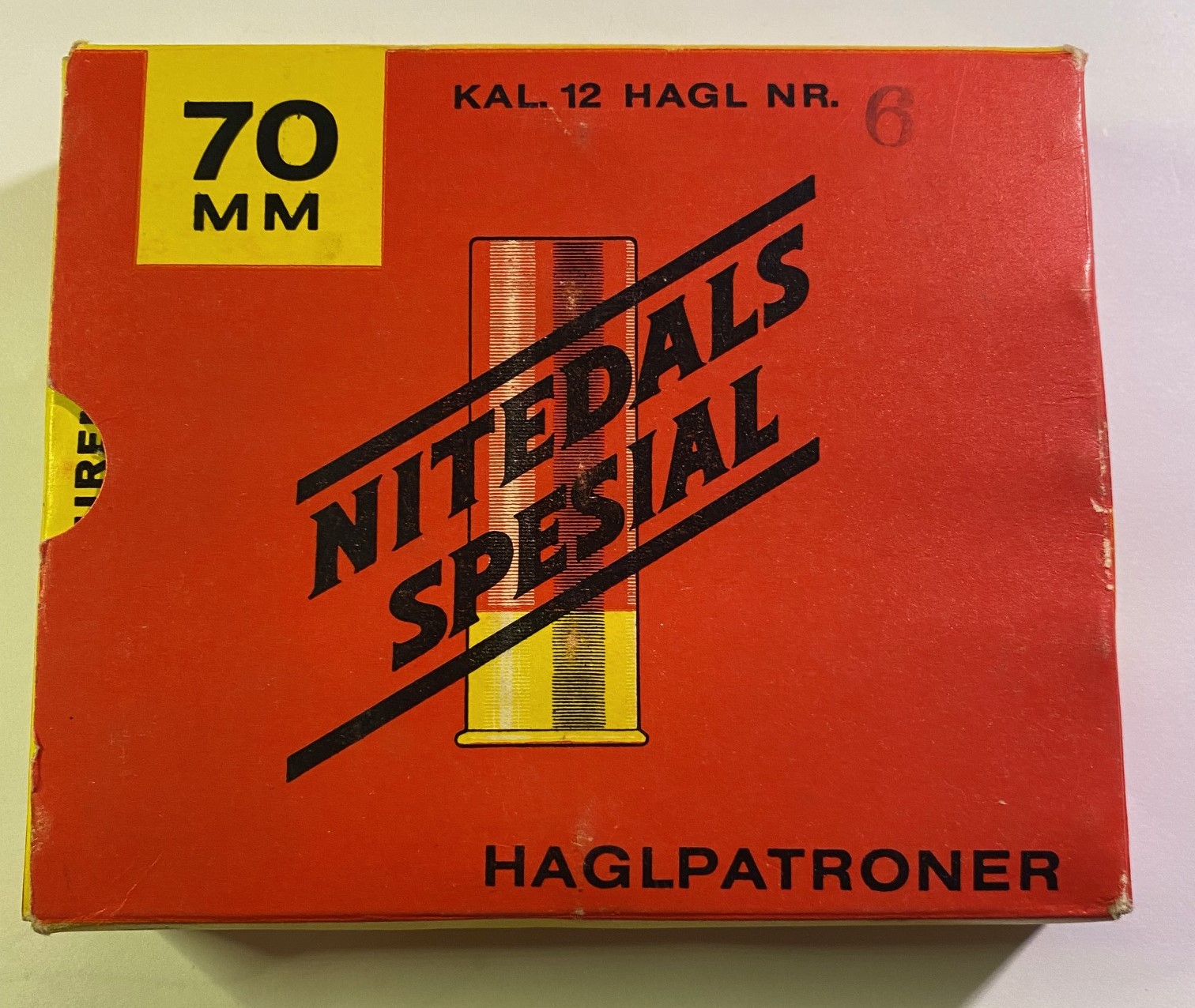 ./ammo/hagle/esker/Eske-Hagle-Nitedals-Spesial-12-70-Nr6-10skudd-Papp-Gummistemplet-1.jpg