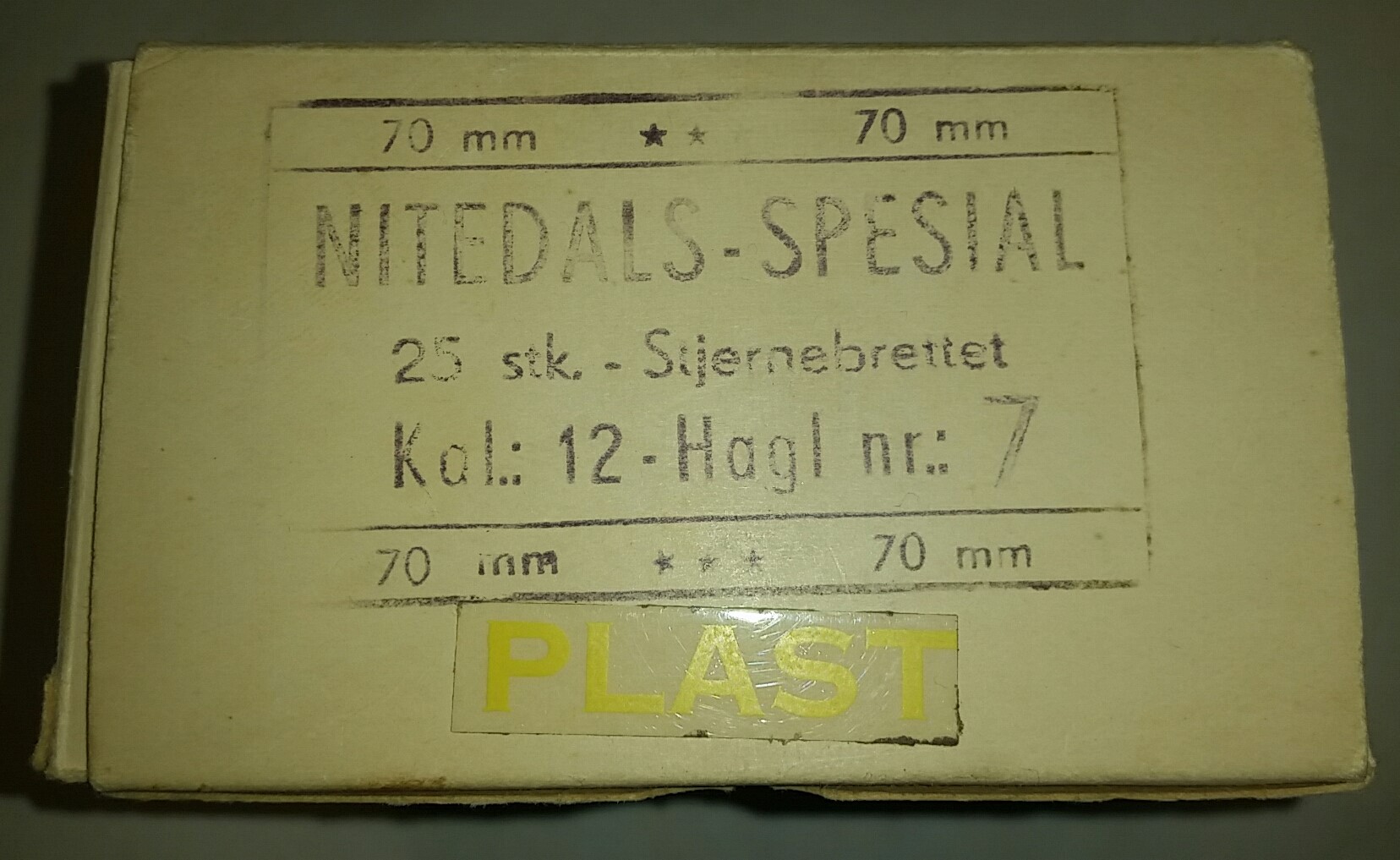 ./ammo/hagle/esker/Eske-Hagle-Nitedals-Spesial-Plast-25skudd-12-70-Nr7-Gummistemplet-Plast-1.jpg