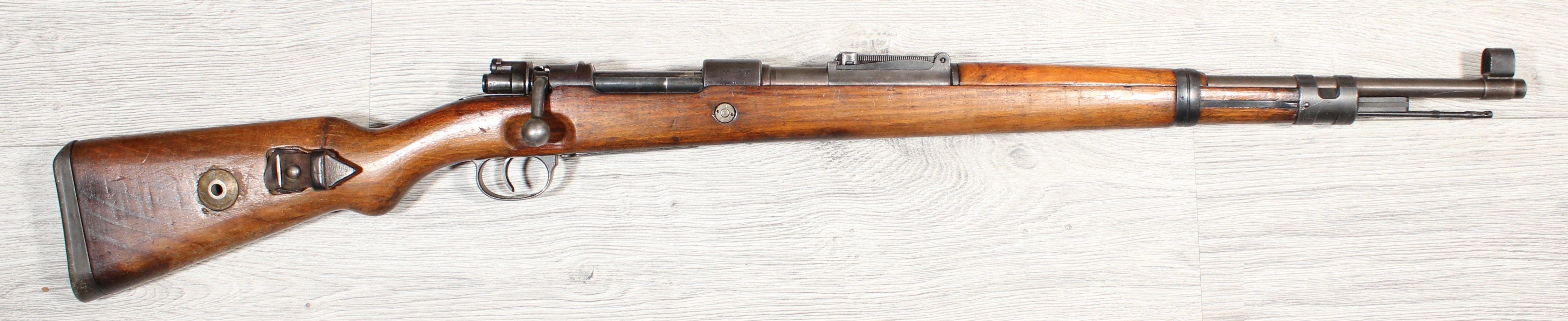 ./guns/rifle/bilder/Rifle-Kongsberg-Mauser-M98F1-KNMNr835-1.JPG